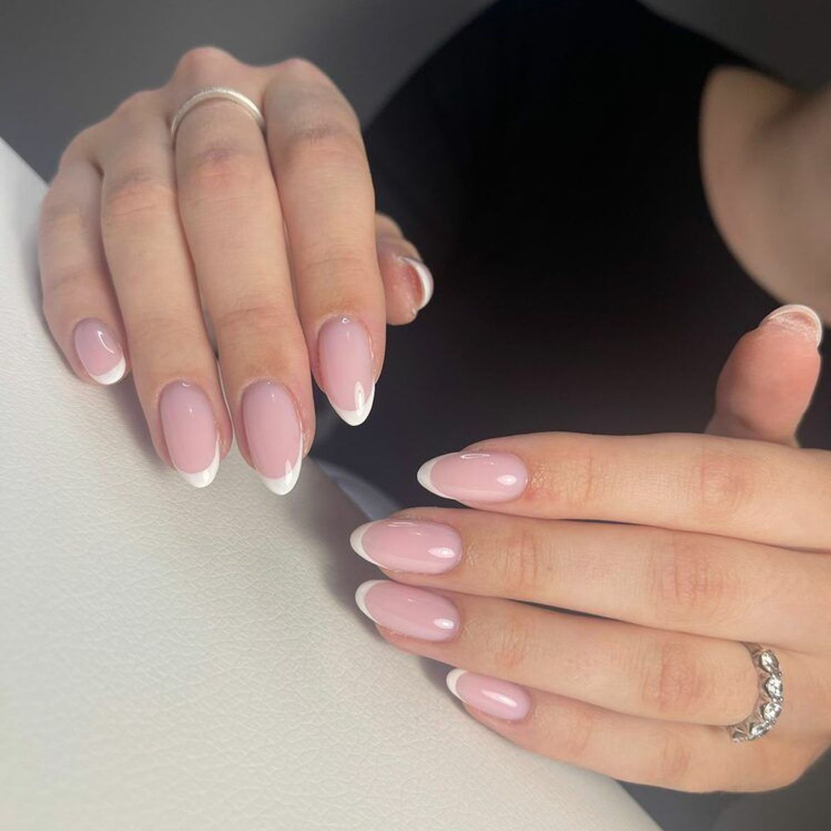 Manicure hybrydowy french - Klinika Urody MaDa Wrocław