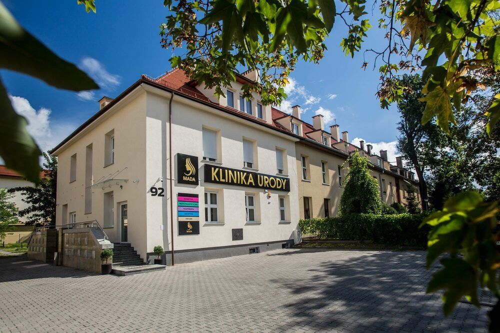 Budynek Kliniki Urody MaDa przy ul. Ołtaszyńskiej 92 we Wrocławiu