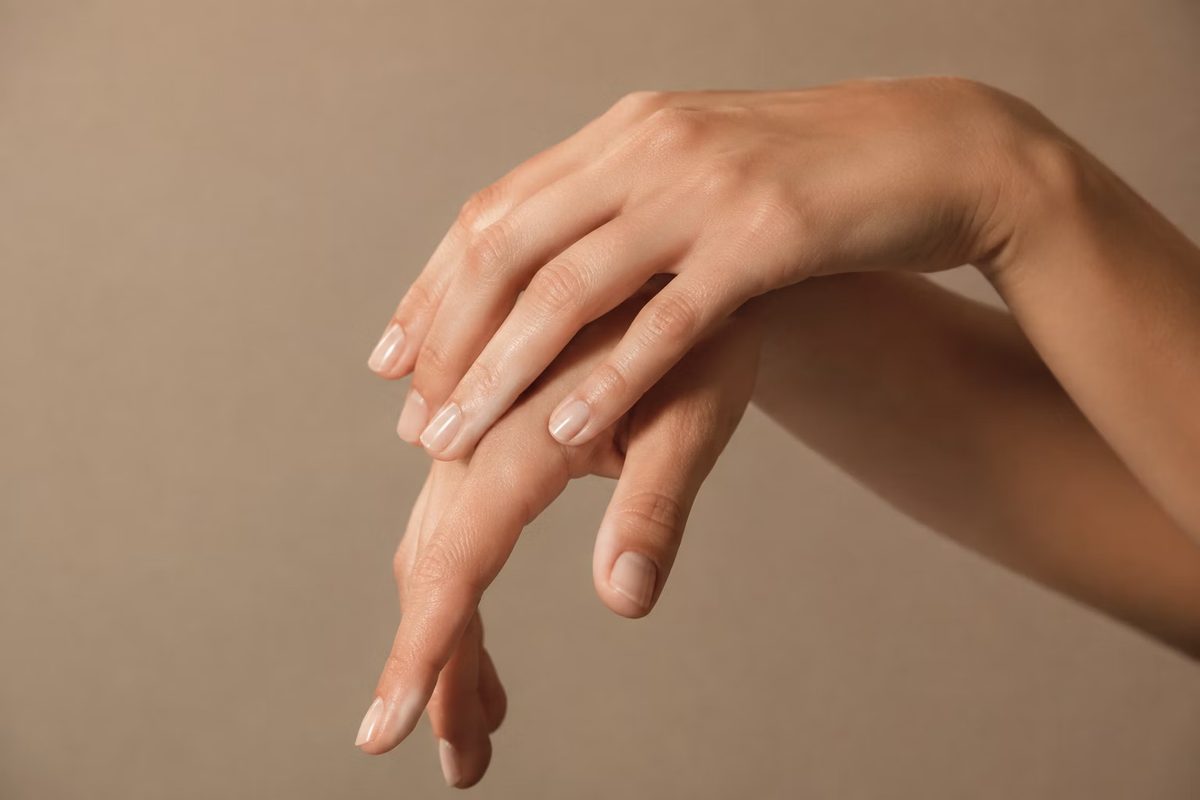 Manicure i pedicure Ślęza - Klinika Urody MaDa Wrocław